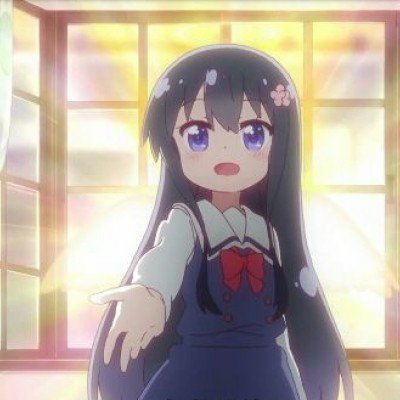 小区高空坠落清洁剂 一名路人被灼伤